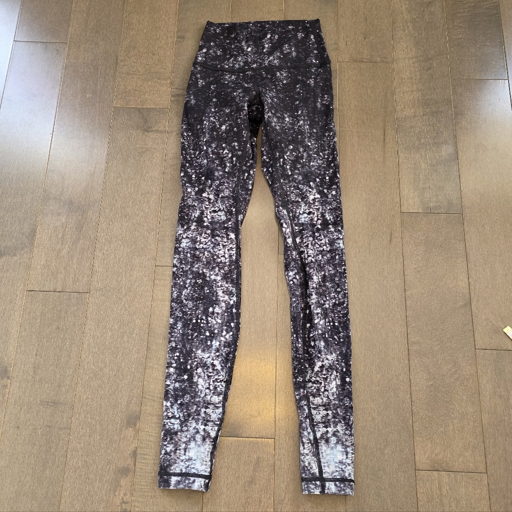 Lululemon Wunder Under High-Rise Tight 28" Leggings Size 2